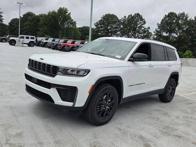 2026 Jeep Grand Cherokee L GRAND CHEROKEE L LAREDO ALTITUDE 4X2