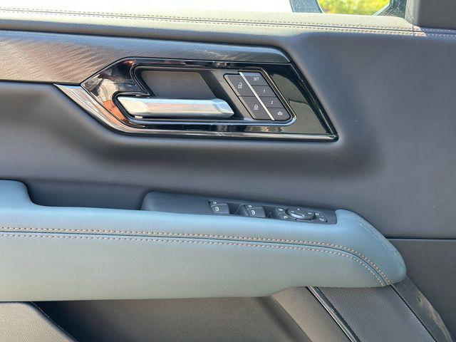 2026 GMC Yukon XL 4WD AT4