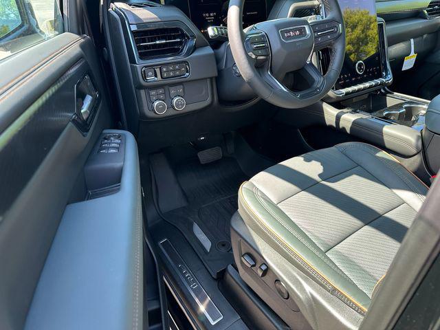 2026 GMC Yukon XL 4WD AT4