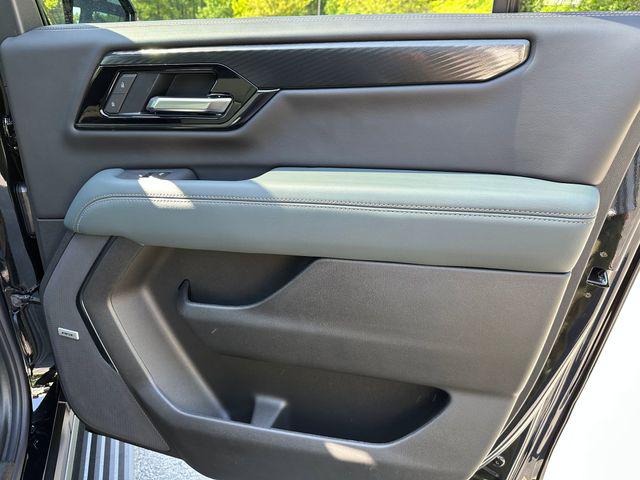 2026 GMC Yukon XL 4WD AT4
