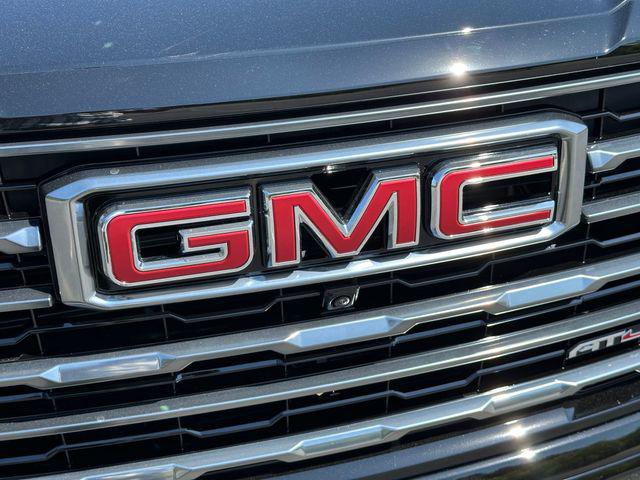 2026 GMC Yukon XL 4WD AT4