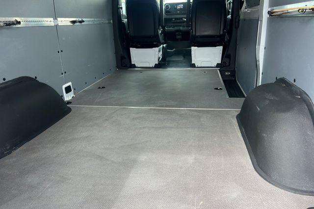 2023 Mercedes-Benz Sprinter 2500 Standard Roof 4-Cyl Diesel HO