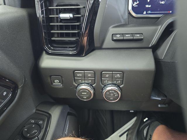 2026 GMC Sierra 2500HD Crew Cab, Standard Bed, AT4, 4WD