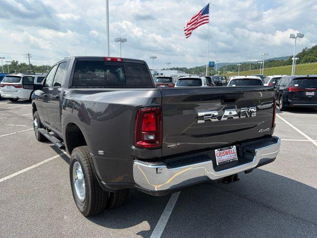 2026 RAM Ram 3500 RAM 3500 TRADESMAN CREW CAB 4X4 8 BOX 2026 RAM Ram 3500 RAM 3500 TRADESMAN CREW CAB 4X4 8 BOX