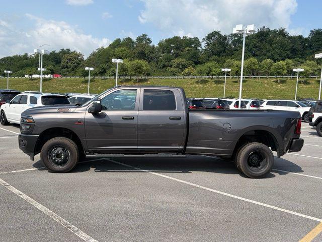 2026 RAM Ram 3500 RAM 3500 TRADESMAN CREW CAB 4X4 8 BOX 2026 RAM Ram 3500 RAM 3500 TRADESMAN CREW CAB 4X4 8 BOX