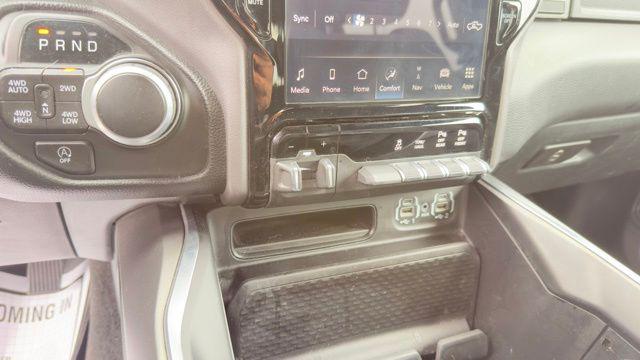 2024 Ram 1500 Big Horn Crew Cab 4x4 6'4" Box