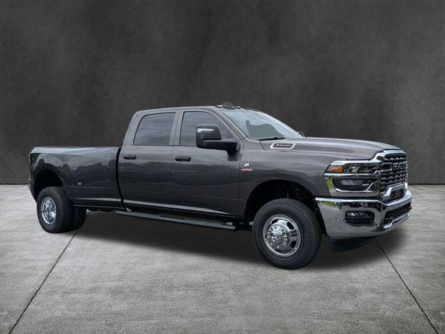 2026 RAM Ram 3500 RAM 3500 TRADESMAN CREW CAB 4X4 8 BOX 2026 RAM Ram 3500 RAM 3500 TRADESMAN CREW CAB 4X4 8 BOX
