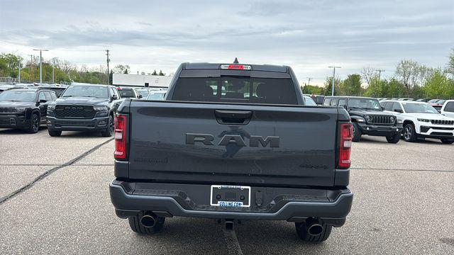 2026 Ram 1500 Big Horn Crew Cab 4x4 5'7" Box