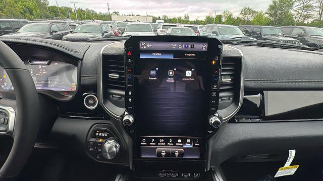 2026 Ram 1500 Laramie Crew Cab 4x4 5'7" Box
