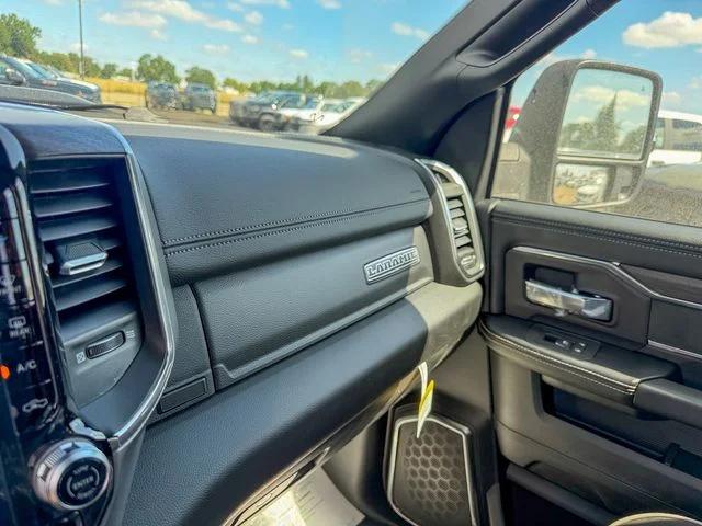 2026 Ram 3500 Laramie Crew Cab 4x4 64 Box