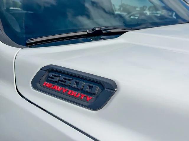 2026 Ram 5500 Tradesman/Big Horn
