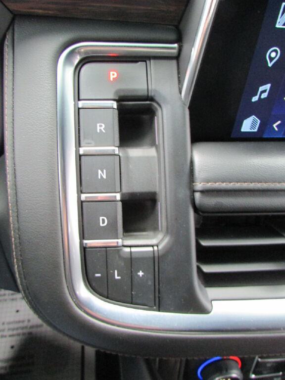 2022 Chevrolet Suburban 4WD High Country