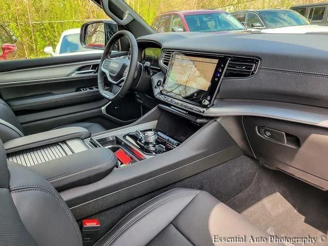 2026 Jeep Grand Wagoneer Limited Altitude 4x4
