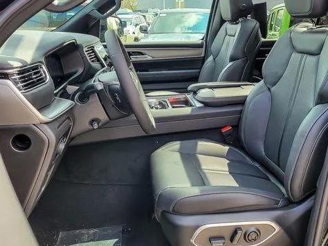 2026 Jeep Grand Wagoneer Limited Altitude 4x4