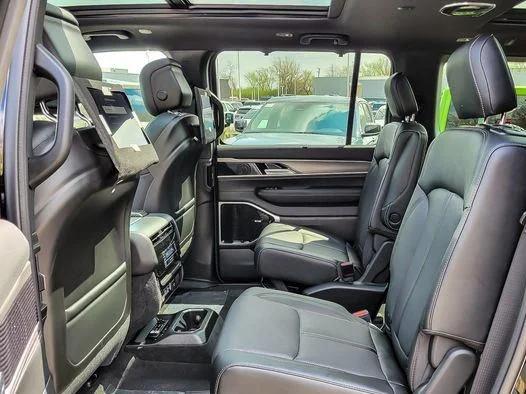 2026 Jeep Grand Wagoneer Limited Altitude 4x4