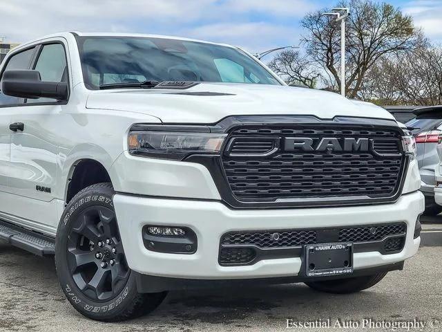 2026 Ram 1500 Express Crew Cab 4x4 5'7" Box