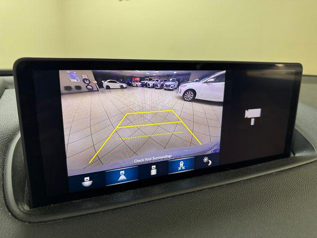 2023 Acura MDX Standard