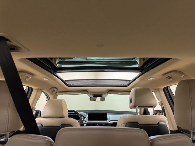 2023 Acura MDX Standard