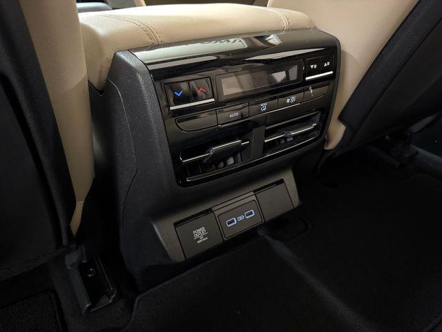 2023 Acura MDX Standard