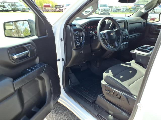 2024 Chevrolet Silverado 1500 4WD Crew Cab Short Bed Custom