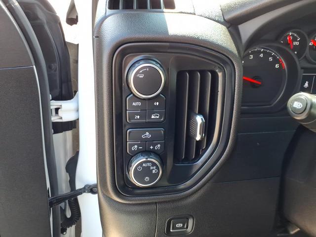 2024 Chevrolet Silverado 1500 4WD Crew Cab Short Bed Custom