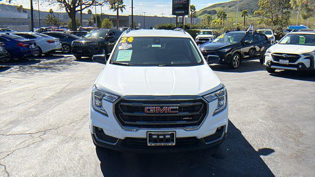 2024 GMC Terrain AWD AT4