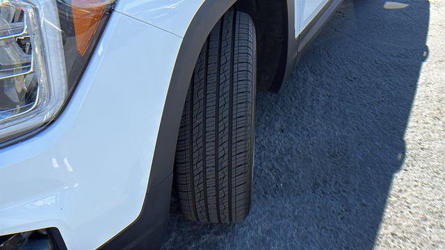 2024 GMC Terrain AWD AT4
