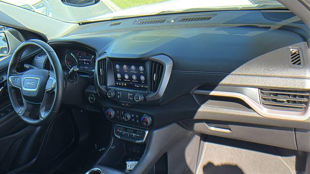 2024 GMC Terrain AWD AT4