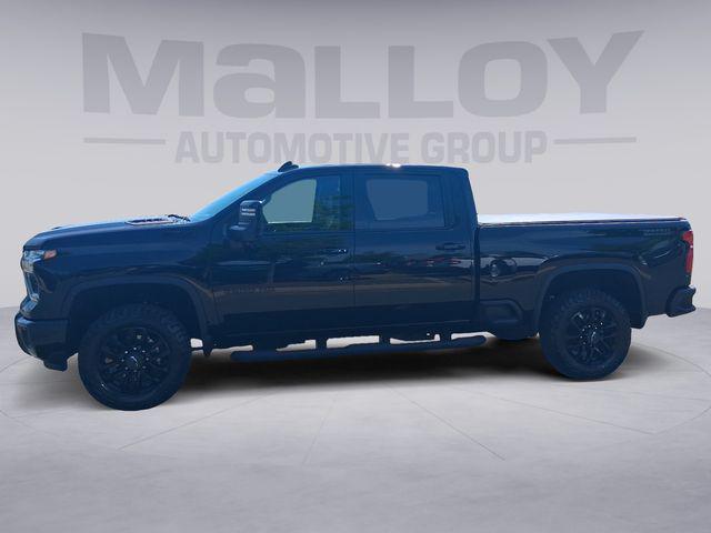2025 Chevrolet Silverado 2500HD 4WD Crew Cab Standard Bed LTZ