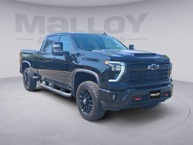 2025 Chevrolet Silverado 2500HD 4WD Crew Cab Standard Bed LTZ