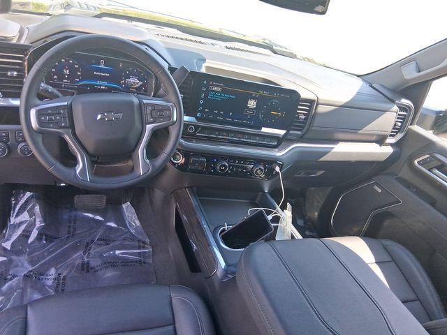 2025 Chevrolet Silverado 2500HD 4WD Crew Cab Standard Bed LTZ