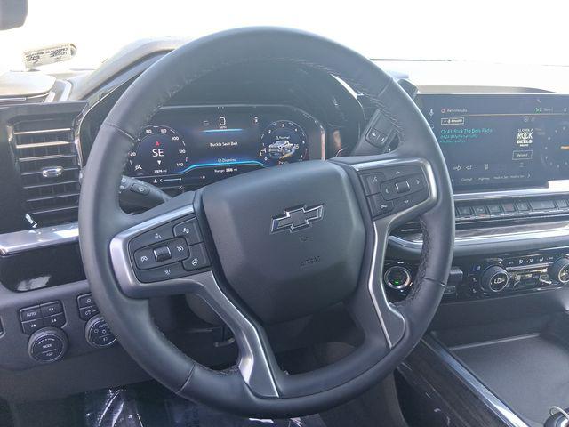 2025 Chevrolet Silverado 2500HD 4WD Crew Cab Standard Bed LTZ