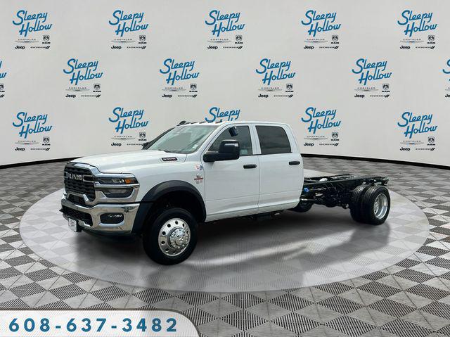 2026 RAM 5500 Chassis RAM 5500 TRADESMAN CHASSIS CREW CAB 4X4 84 CA