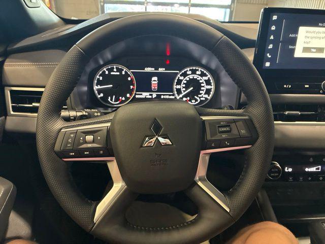 2026 Mitsubishi Outlander LE 1.5T S-AWC