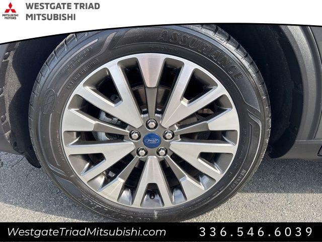 2020 Ford Escape Titanium