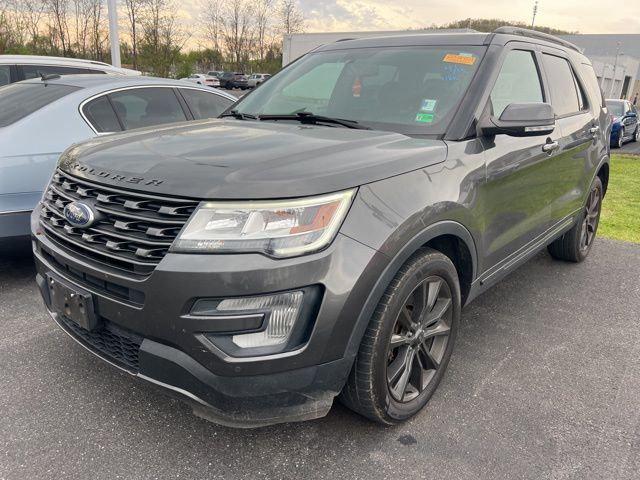 2017 Ford Explorer XLT 2017 Ford Explorer XLT