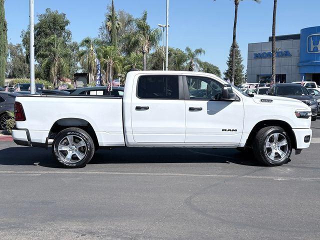 2026 RAM 1500 RAM 1500 EXPRESS CREW CAB 4X2 64 BOX