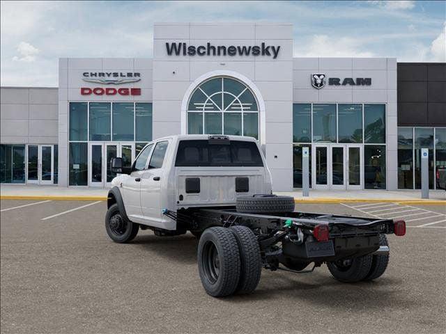2026 RAM 5500 Chassis RAM 5500 TRADESMAN CHASSIS CREW CAB 4X4 84 CA