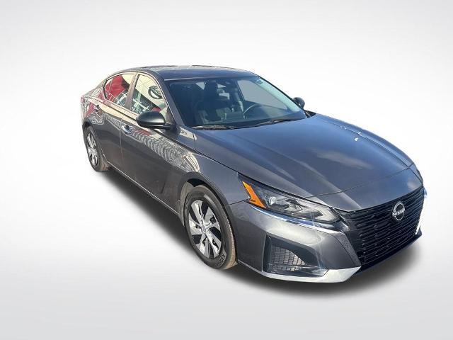 2025 Nissan Altima S FWD