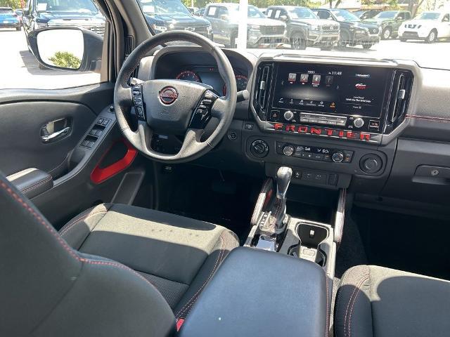 2025 Nissan Frontier Crew Cab PRO-4X 4x4