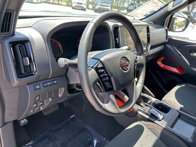 2025 Nissan Frontier Crew Cab PRO-4X 4x4