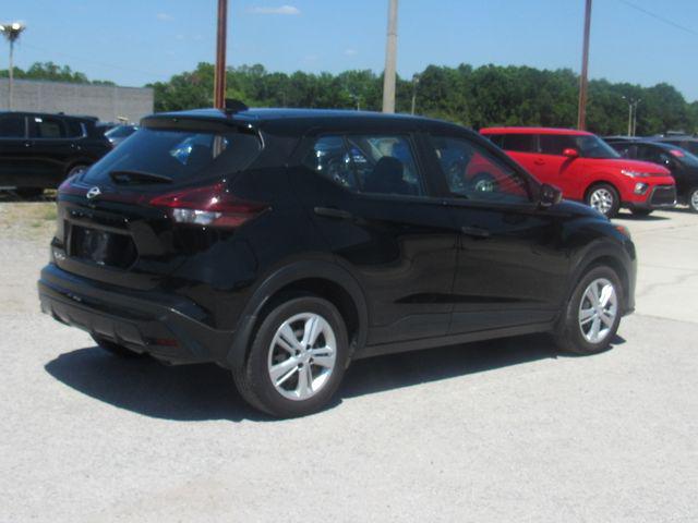 2024 Nissan Kicks S Xtronic CVT