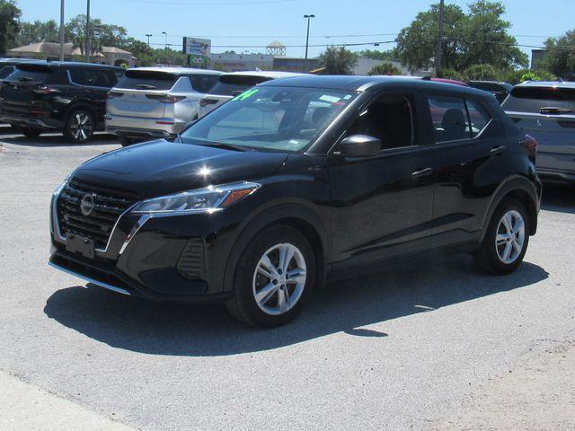 2024 Nissan Kicks S Xtronic CVT