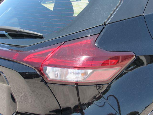 2024 Nissan Kicks S Xtronic CVT