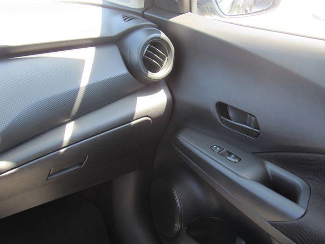 2024 Nissan Kicks S Xtronic CVT