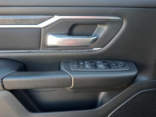2024 Ram 1500 Big Horn Crew Cab 4x4 64 Box