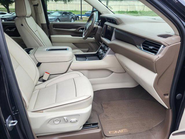 2023 GMC Yukon 4WD Denali
