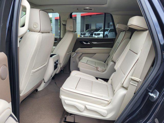 2023 GMC Yukon 4WD Denali