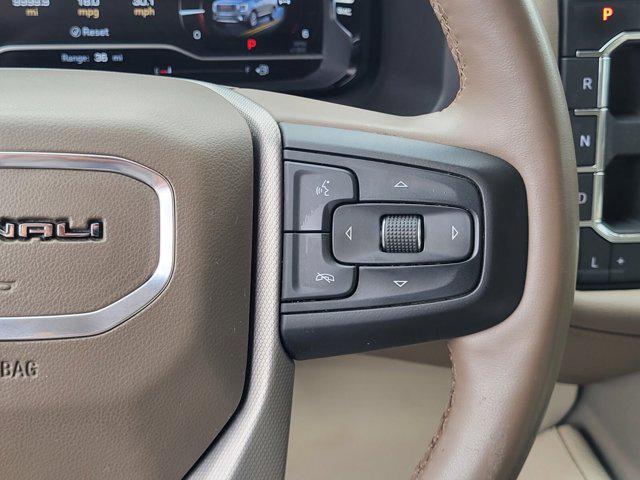 2023 GMC Yukon 4WD Denali
