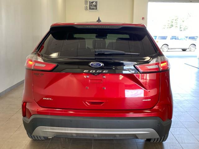 2022 Ford Edge SEL